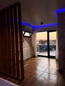 Penthouse Alezzi