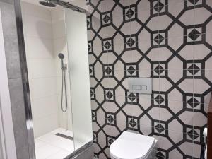Modern 1 Bedroom Apartment, Buka Hospitality