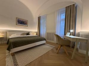 UpperStreet Apartments