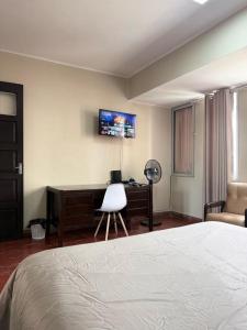 Estudio Cerca de la Plaza Principal
