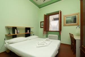 Santa Croce Home