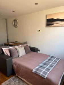 Church Street Retreat, Lyme Bay Lets