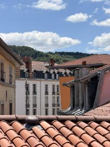 *Climatisé* Duplex en hyper centre refait à neuf