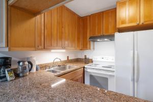 Kuilima Estates Golf View 4 BR Sleeps 12 Great for Families Complimentary Car with 6 Nights ML-4151 by KBM