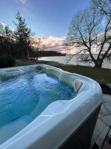 4 Guest Suite with Waterfront Views at Fancies PEC - Suite 2