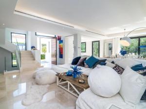 Atalaya Golf Area Marbella Modern Villa