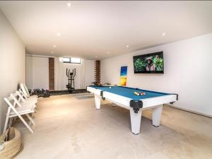 Atalaya Golf Area Marbella Modern Villa