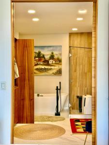 Casa Kalm - Ocean View - Rooftop Pool - Steps from the Beach