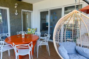 Vila Rina at Aquamarine Residence
