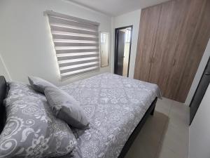 Habitación amueblada oasis la Rioja
