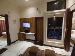 The Raghav Vilas Luxury 2BHK Apartments Near Kashi Vishwanath Temple