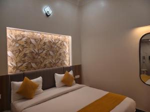 The Raghav Vilas Luxury 2BHK Apartments Near Kashi Vishwanath Temple