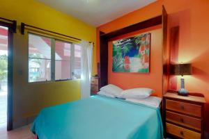 Dhalia #21 at Caribe Island -Gold Standard Certified