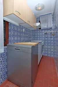 Apartments by the sea Cizici, Krk - 22430