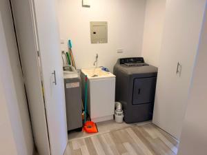 Amplio apartamento con vista a Quito - 2 parqueos