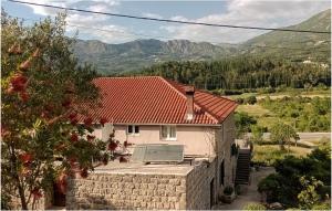 Lovely Apartment In Gruda
