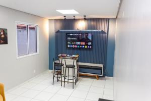 GRU Airport 5 Min Wi-Fi, Pool, and Free Parking