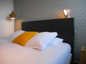 Hotels Hotel de France : Chambre Double Supérieure - Côté Jardin