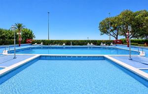 Gorgeous Apartment In Benicasim With Wifi