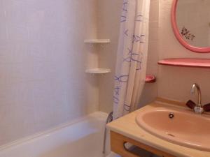 Studio accueillant centre village - 6 pers. - FR-1-886-53