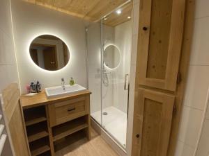 Appartement accueillant, vue village - 6 pers. - FR-1-886-33