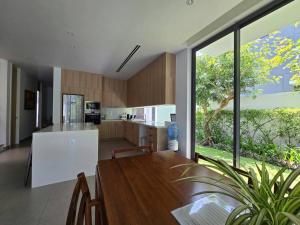 Patricia Muñoz House