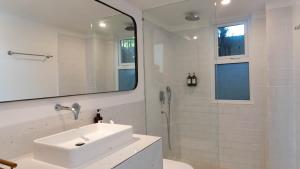 Luxury Tropical Loft in Heart of Berawa