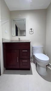 New 3BR Townhouse in Gated Aqueducts