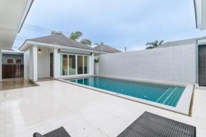 3BR Quiet Pool Villa Near Beach &Supermarket V338