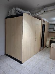 Capsule room with aircon