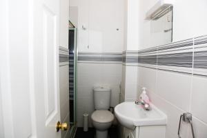 Double Room with Private Bathroom room in Polygon Villas