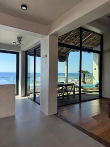 A-lofts Ocean view suite