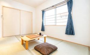 浅草小胎楼一户建Asakusa Hanahi Asakusa Temple Villa 3 min walk to Asakusa Temple Direct access to Narita and Haneda Airport