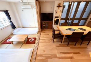 浅草小胎楼一户建Asakusa Hanahi Asakusa Temple Villa 3 min walk to Asakusa Temple Direct access to Narita and Haneda Airport