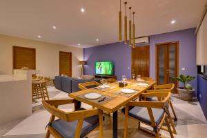 Designer Retreat Heart of Berawa - Casa Indigo