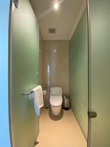 Cam Ranh Beach Resort - 5 Mins to Airport