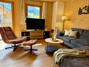 Hideaway Chalets Loser - 4 by AA Holiday Homes