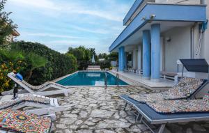 Amazing Home In Trappeto