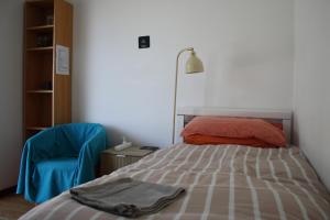 Quite room Near airport and shopping mall