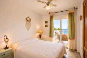 Las Lomas Marina Sea Views & Pool