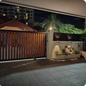 6 Bedroom Waterfall Pool Villa, Near Arcadia- Lune&Palm Pool Villa