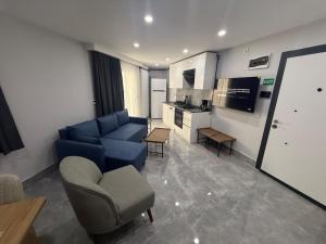 MKG Residence from 17