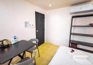 Patong Canal Villa 200