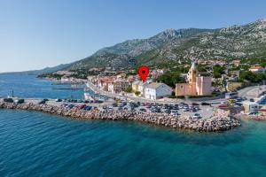 1BR Seafront Apartment Sanja Karlobag - Happy Rentals