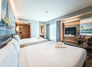 Hotel Enclave Stayz Near IGI Airport Delhi