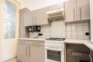 Charming 1BR Apartment Near Wiener Stadthalle