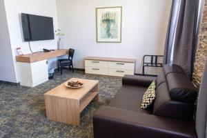Hotel Garzon Plaza