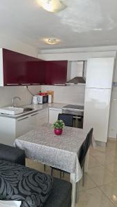Split Terrace & Free Parking Studio
