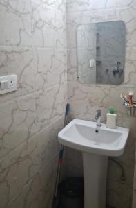 Rawat Cottage near ISBT Dehradun