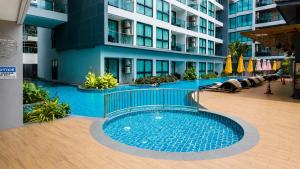 Stylish 1BR at WeKata Near Kata Beach